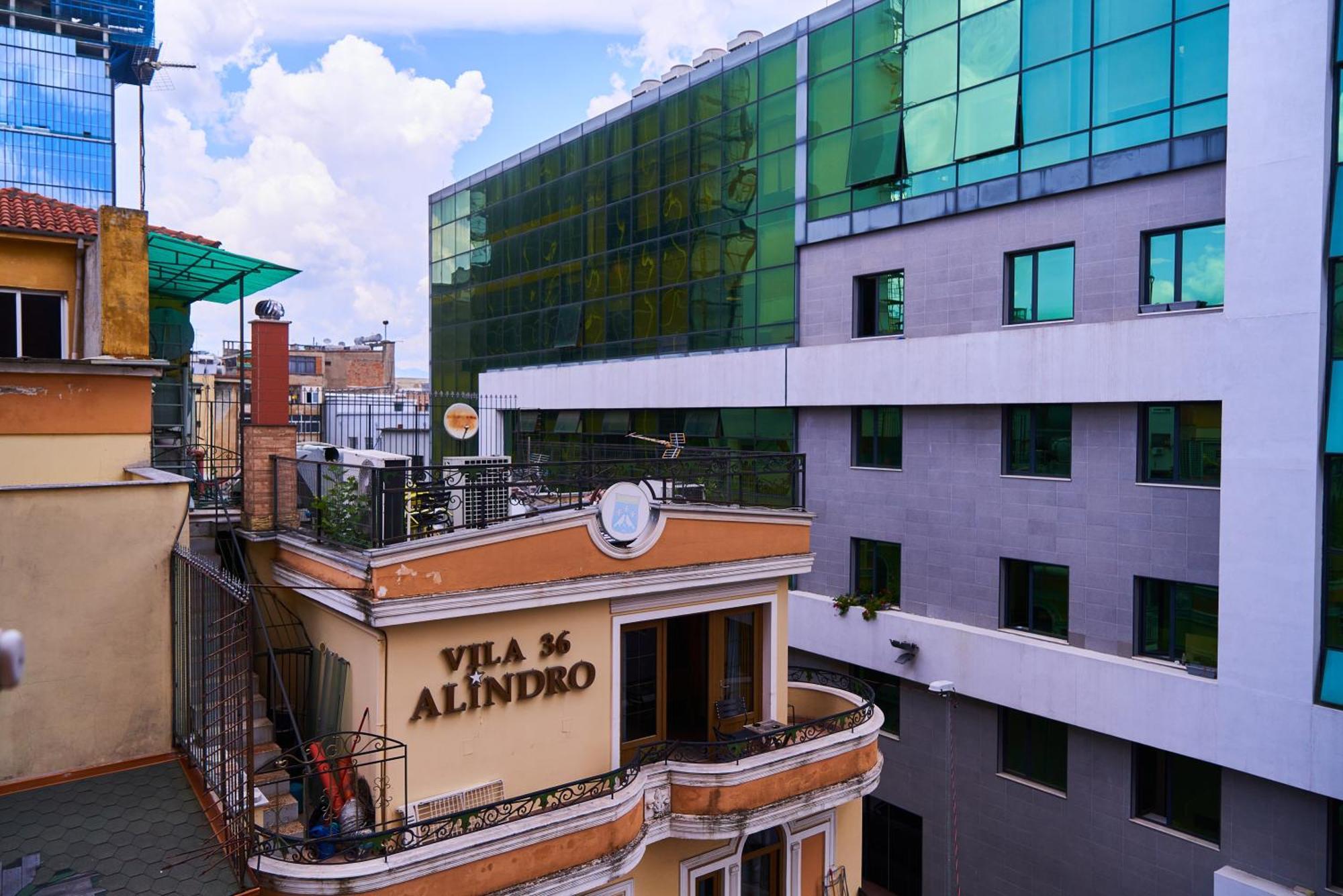 Kalpazo Home Skanderbeg Square Tirana Exterior foto