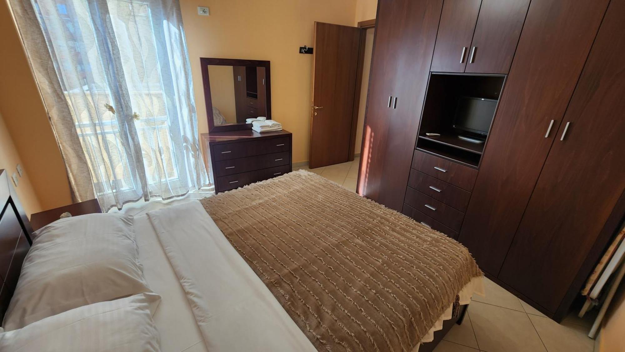 Kalpazo Home Skanderbeg Square Tirana Quarto foto